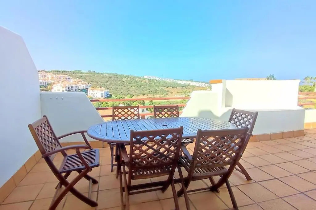 Terraza Con Vistas En Alcaidesa Apartment